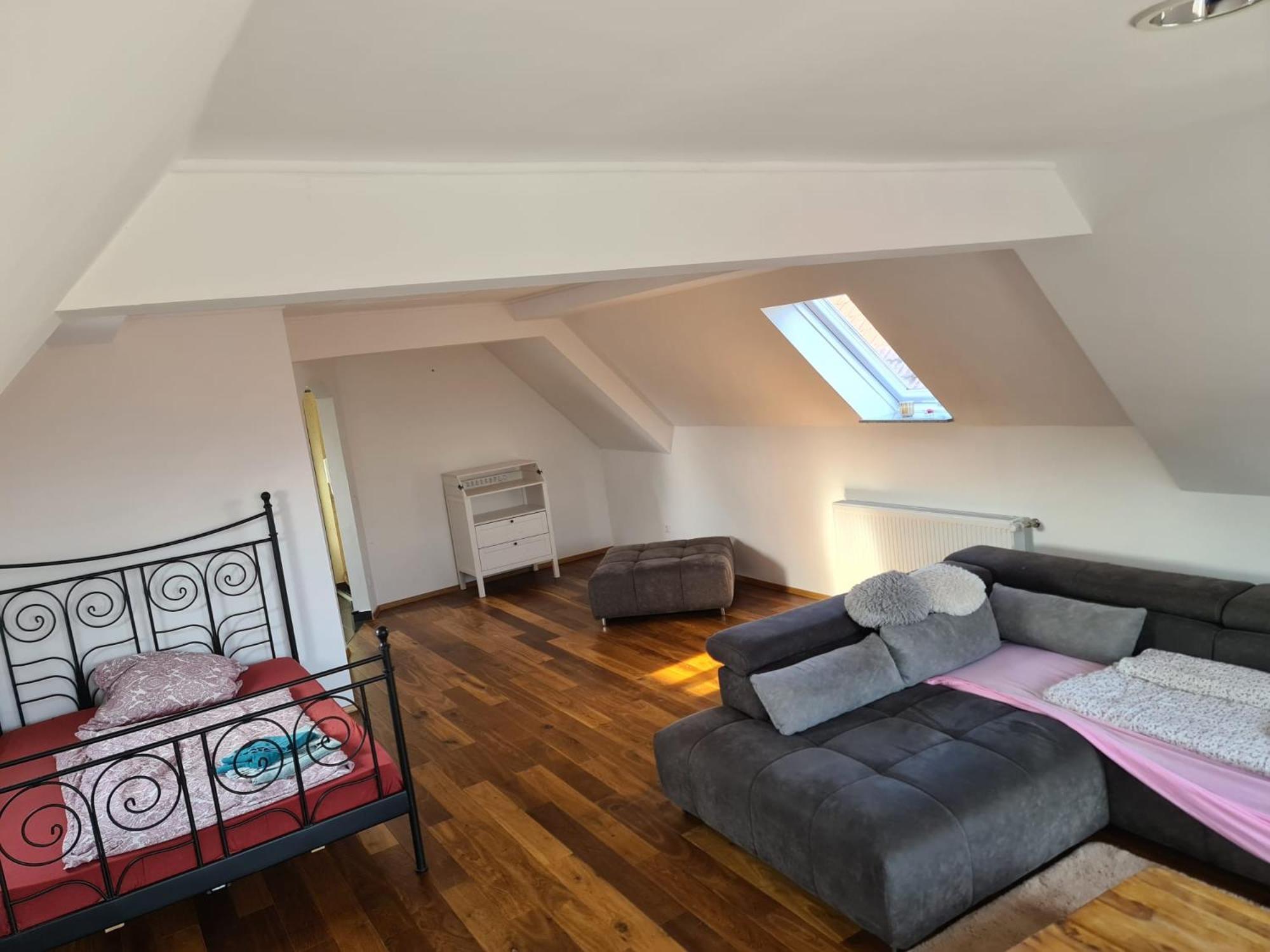 Brick House Apartment *